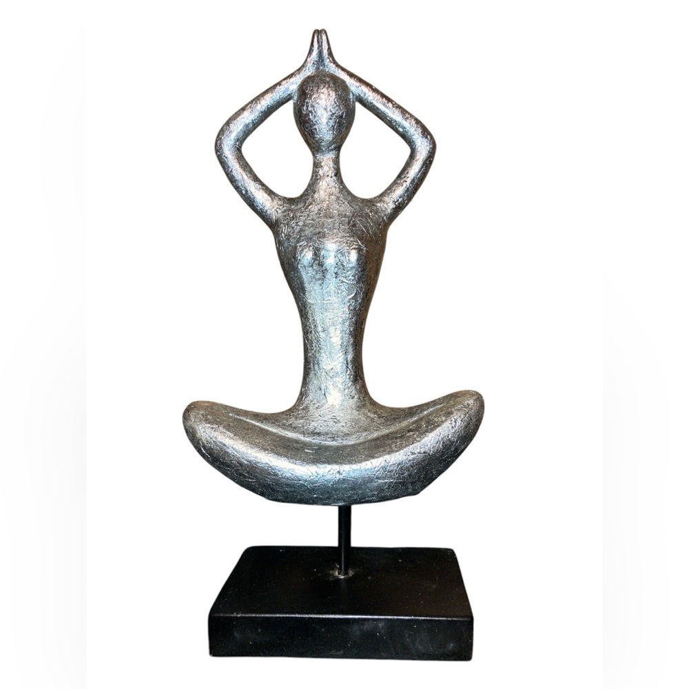 🛍️$2 When Bundled| Yoga figurine 12” Tall